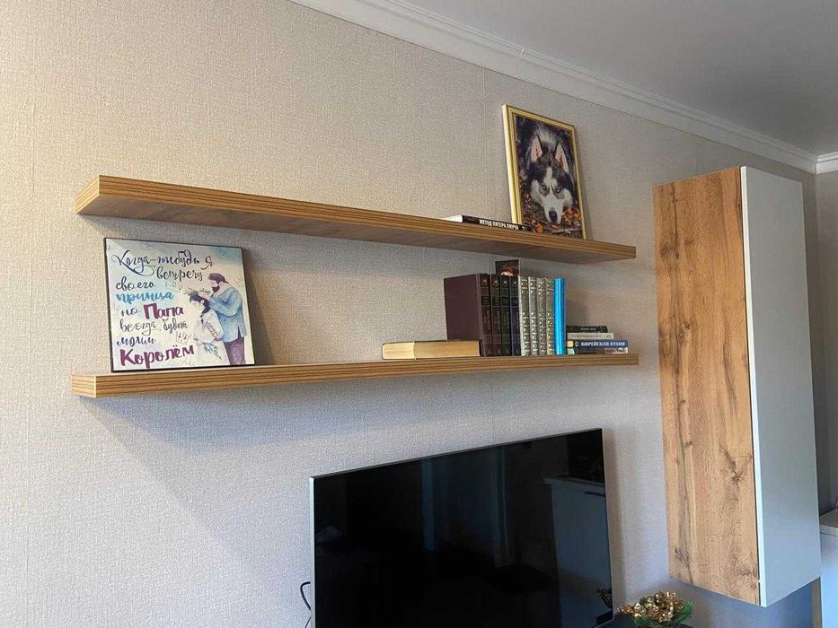 Продаю 2 полки со скрытым крепежом