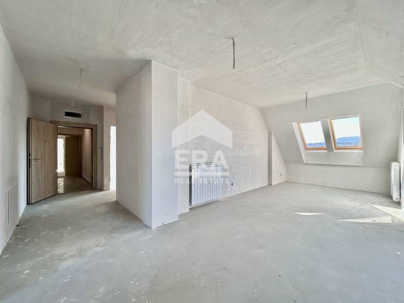 Продава се Четиристаен апартамент в София, Овча купел - 113 кв.м за 2124 €/кв.м - Снимка #4