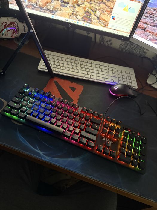 Клавиатура Bloody B500N НОВАЯ, купил 2 дня назад