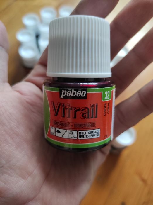 Краски по витражу Pebeo