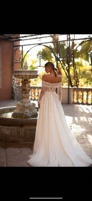 Rochie de mireasa stil Milla Nova