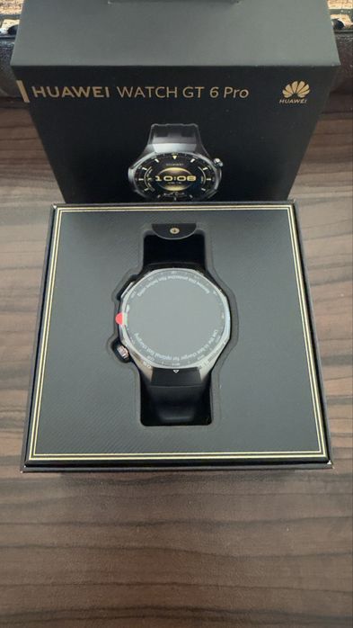 Продавам часовник