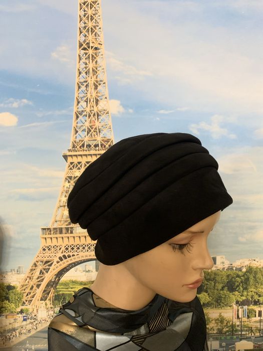 Продам женский головной убор