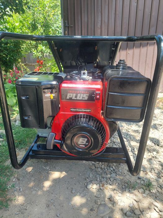 HONDA - 4,5KW,TTS , AIRMAX  generator 220v/ 2,4kw..