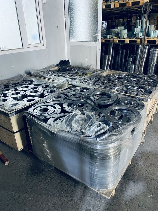 Фланцы из Китая всех размеров.