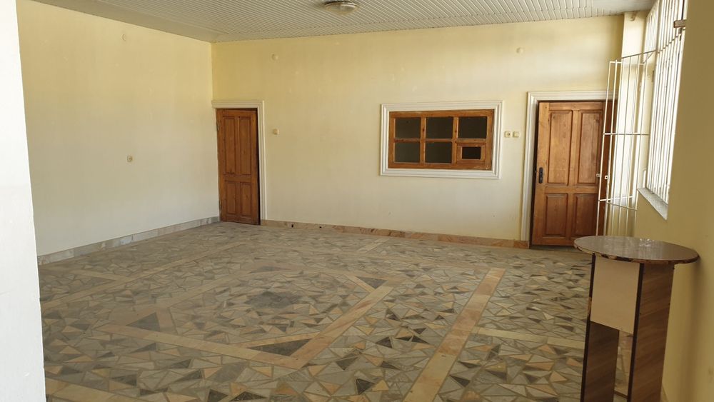 Савдо дукон ва Туйхона сотилади