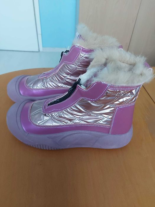 Водоустойчиви, изолирани ботуши за сняг във винтидж стил