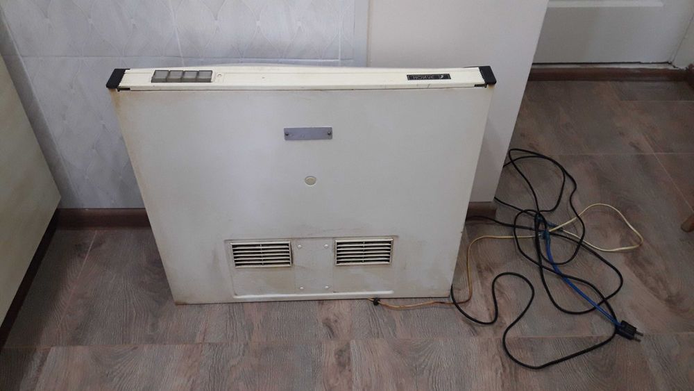 Вытяжка-воздуxooчиcтитель СССР