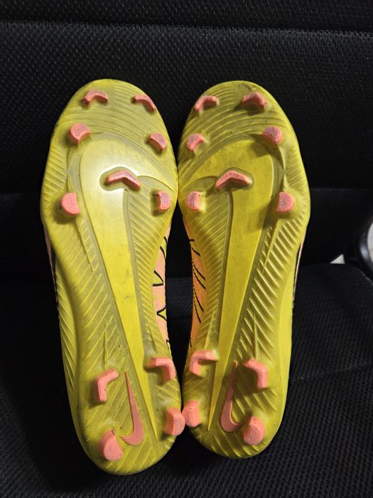 Ghete Fotbal   Nike Mercurial Vapor Nr 42