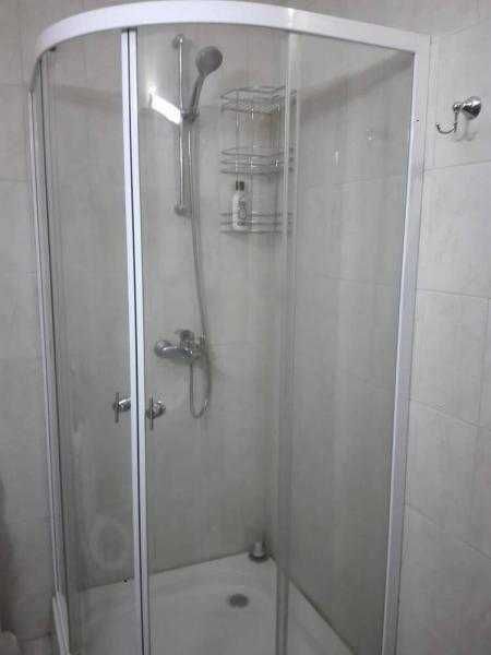 Дава се под наем Двустаен апартамент в Бургас, Сарафово - 52 кв.м за 382.5 € - Снимка #7