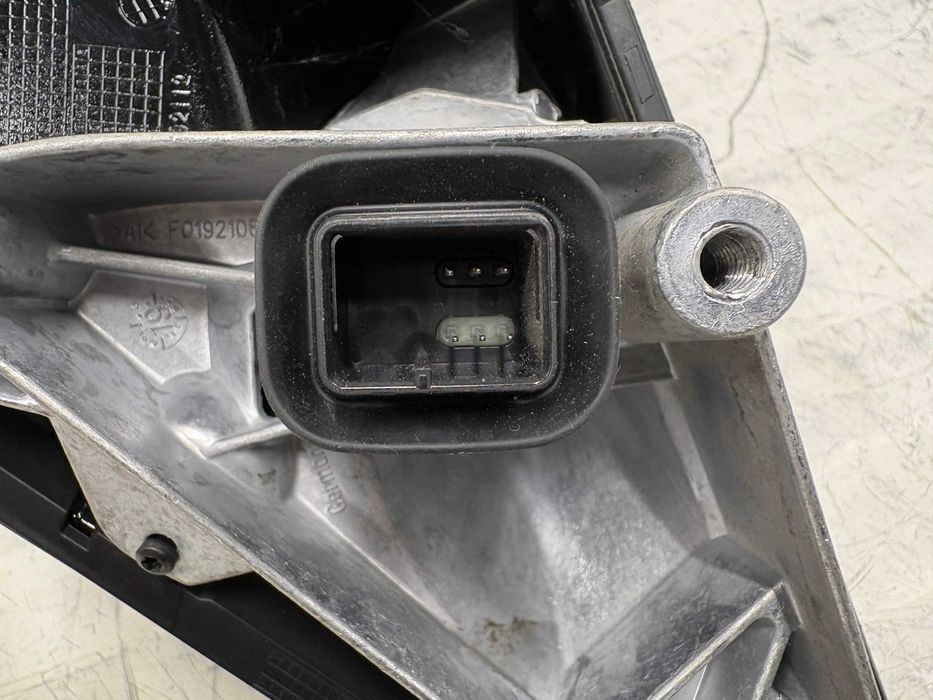 Дясно огледало БМВ 1 серия Ф40 BMW F40