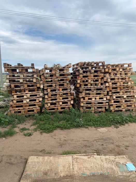 Продам поддоны 120/100см 120/80см