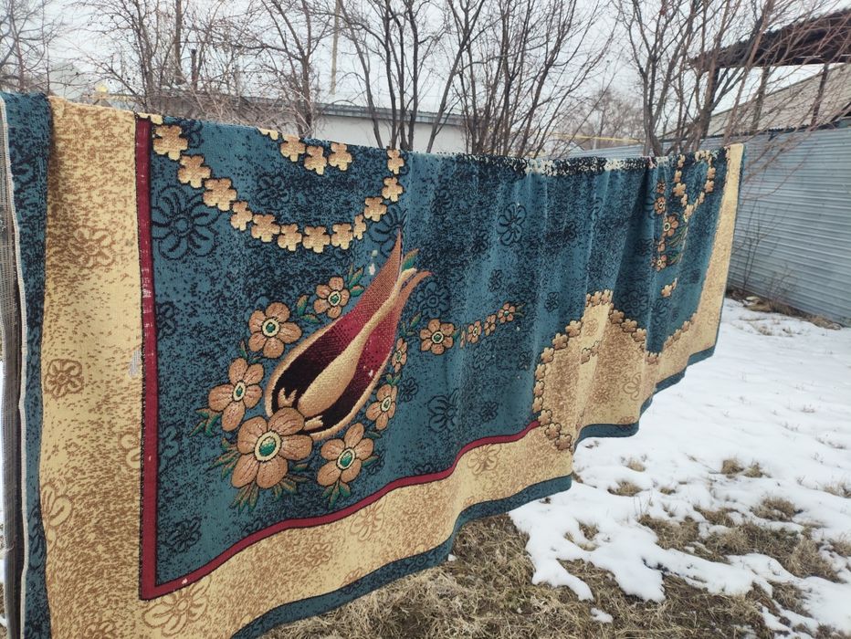 Килем сатылады узындыгы 4 метр ени 2 метр 30 см