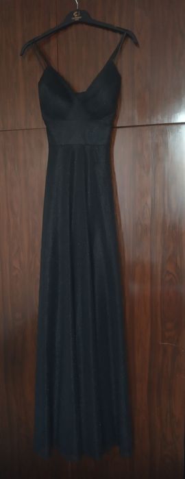 Продавам официална рокля