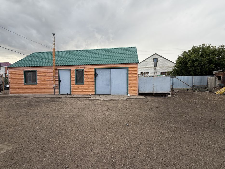 Продается дом с баней, гаражом.