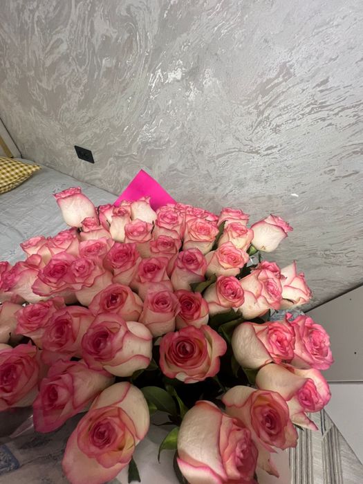 Цветы розы 51 розы метровый