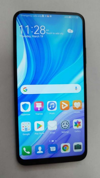 Продавам телефон HUAWEI P Smart Pro 2019.