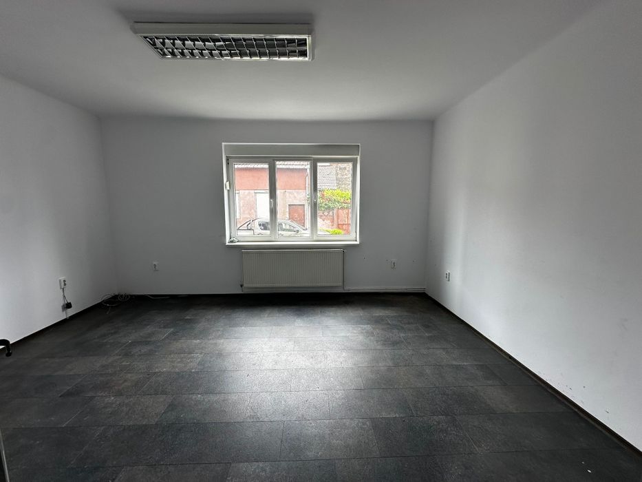 Spațiu pentru birou sau cabinet medical