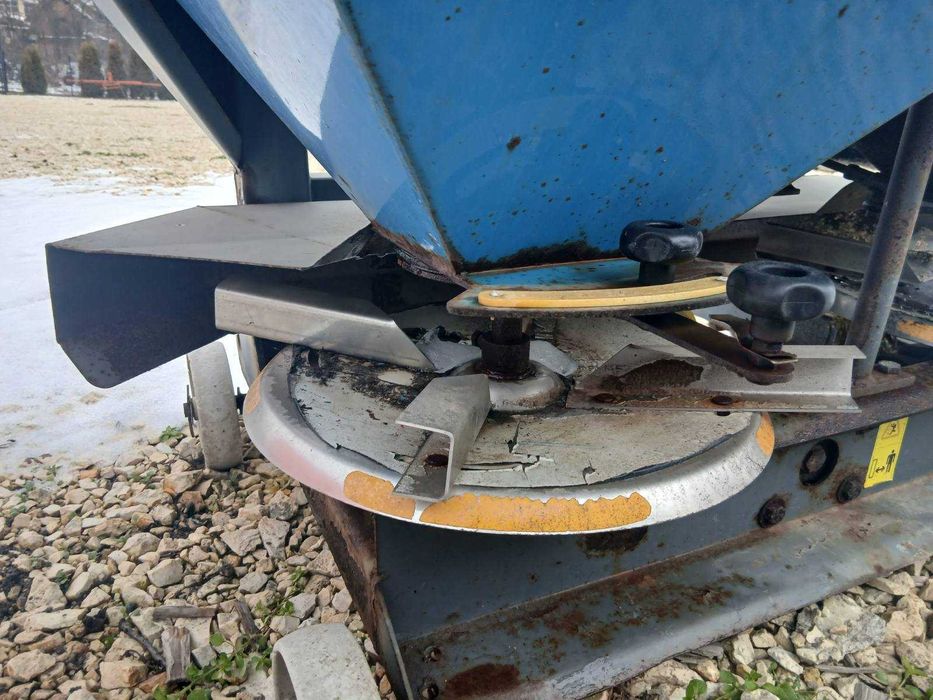 Продавам торачка