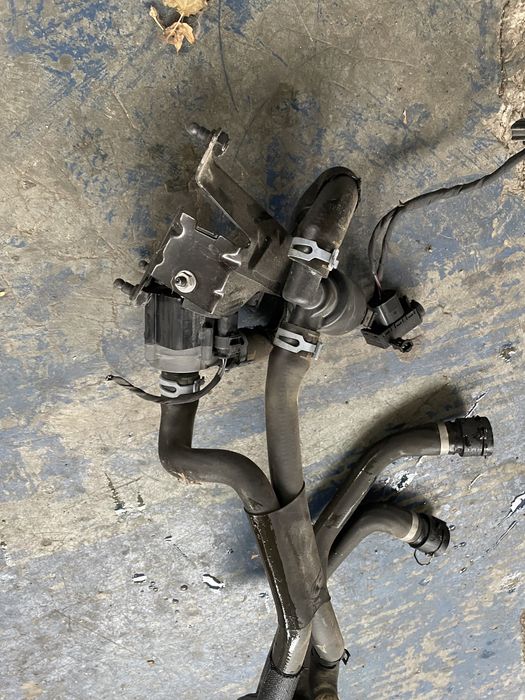 pompa apa pompa recirculare auxiliara audi a6 c7 4g