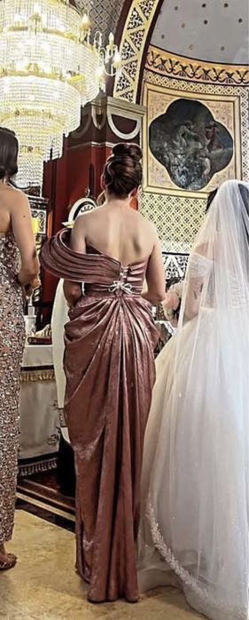Vand rochie eleganta roz