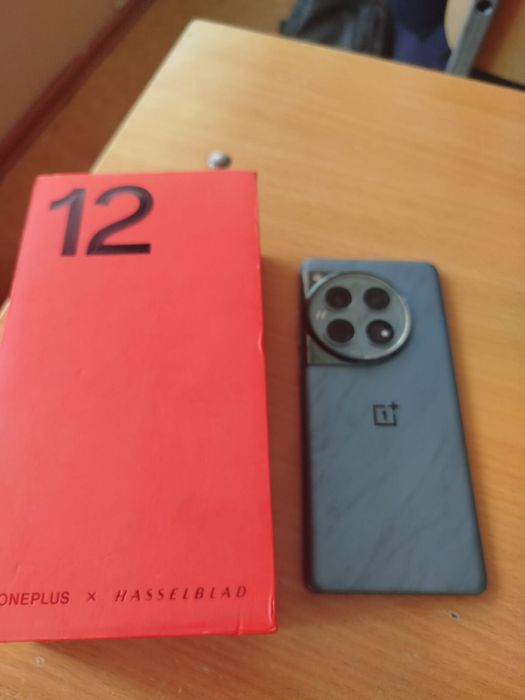 OnePlus 12 12/256