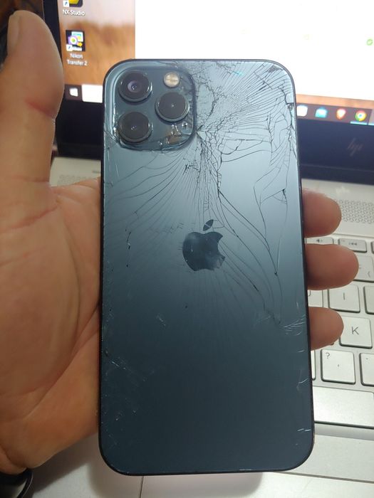 Vand iphone 12 pro pt piese sau reparat