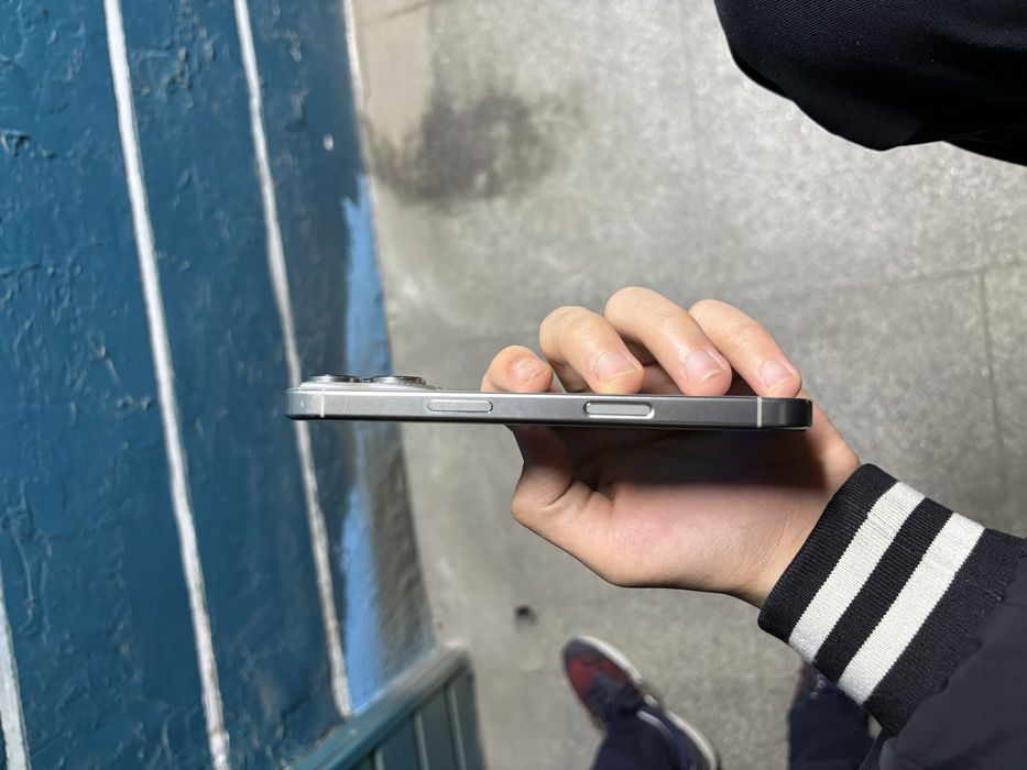 Iphone 16 pro 256 гб