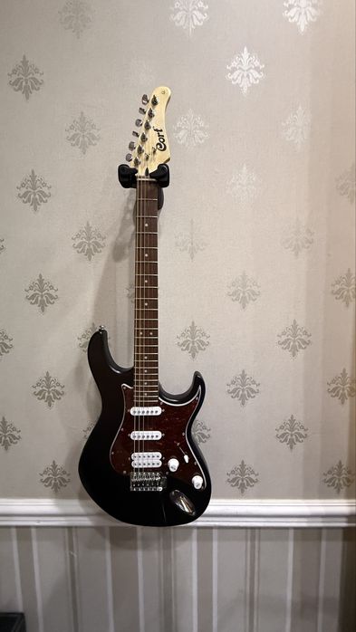 Электрогитара Cort g110