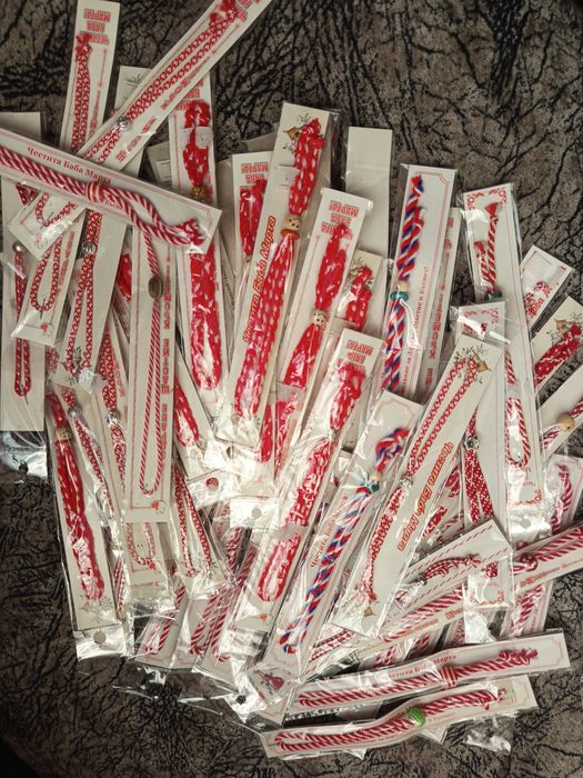 РАЗПРОДАЖБА на Мартеници