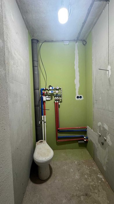 Продам 4-х комн квартиру