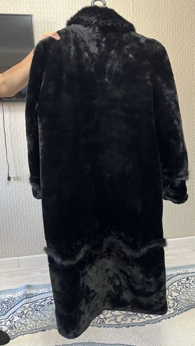 Продам шуба мутоновая