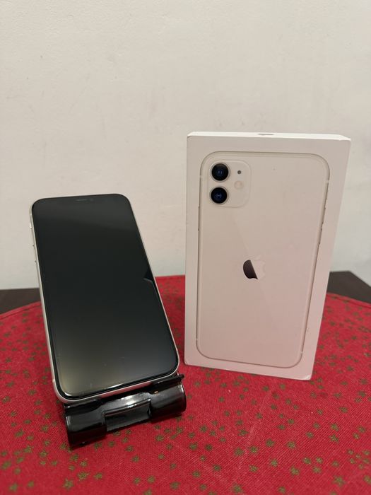 iPhone 11 white impecabil