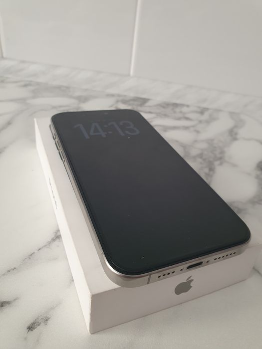 Продам айфон 15 про макс 512 гб