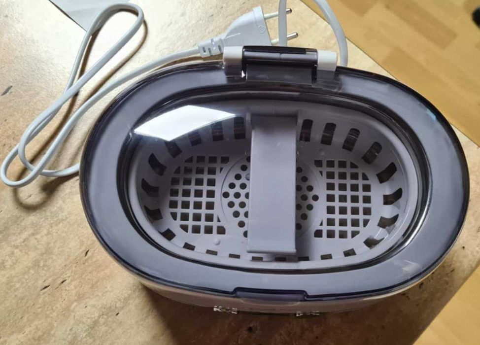 Ултразвуков почистващ апарат за бижута  NEDIS