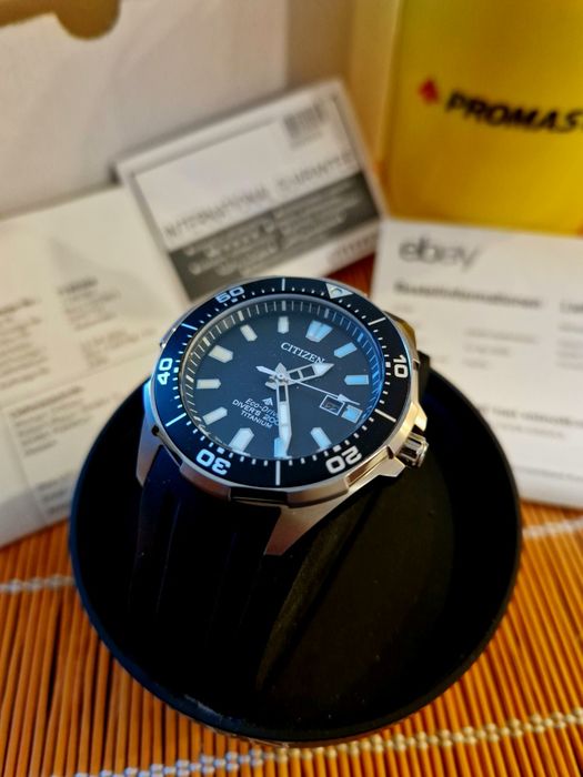 Citizen promaster eco-drive titanium diver 200m