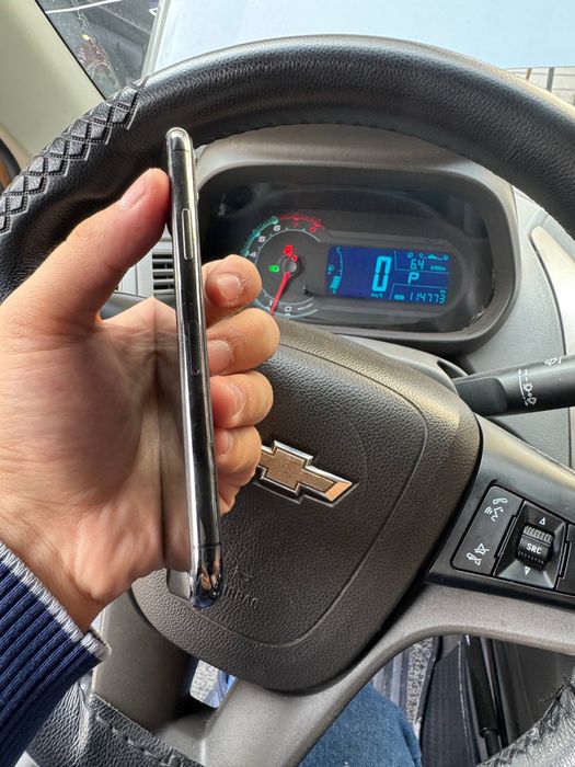 iphone 11 pro ochilmagan!