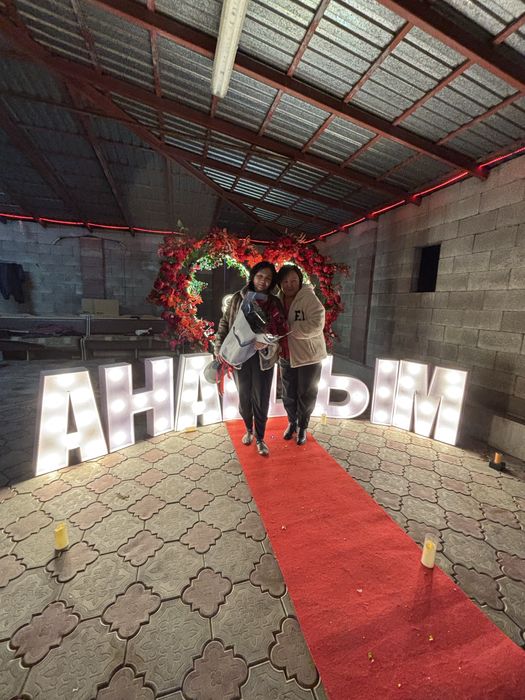 Анашым Әкешім құттықтау .Алматы с Байтерек