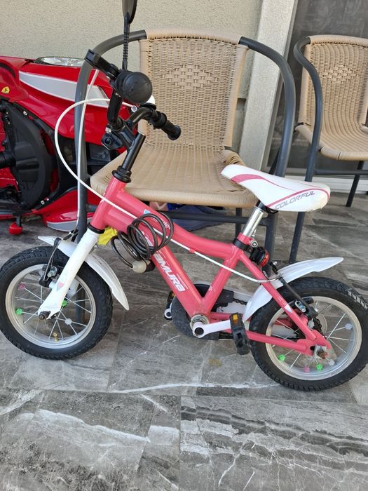 Vând bicicleta copii
