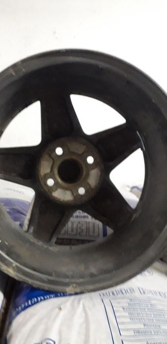 Продавам Джанти за Голф Кънтри, вежди, оригинални.