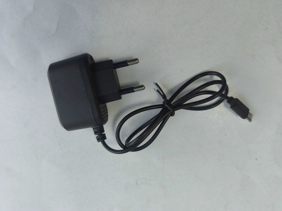 Telefon mobil Nokia 3310 dual sim, design nou.