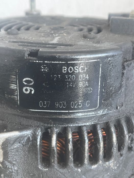 Alternator Volkswagen Golf Iv 1J1 1997 - 2007 1.6I 037903025C