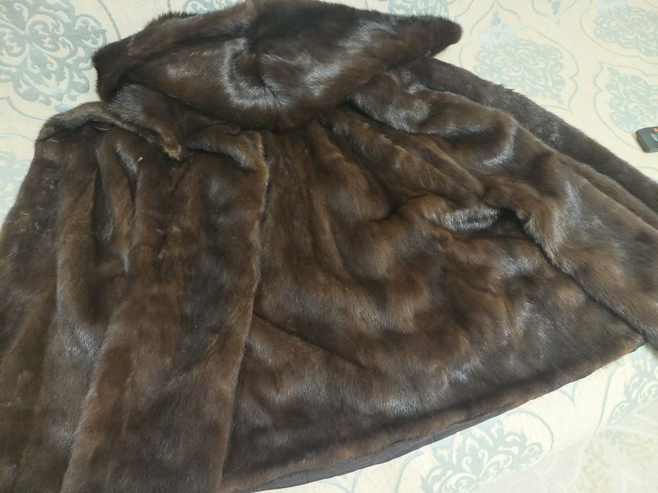 Шуба норковая (автоледи)