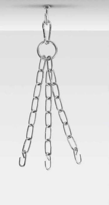 Боксови чували в различни размери в комплект с ръкавици