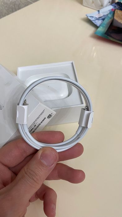 Продам AirPods Pro