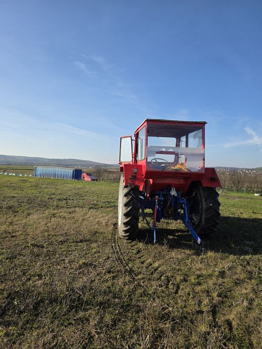 Tractor UTB u800