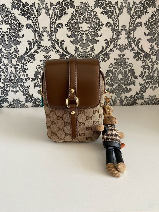 Продам женские сумки новые