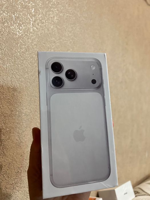 Китайский İphone 17 Pro max