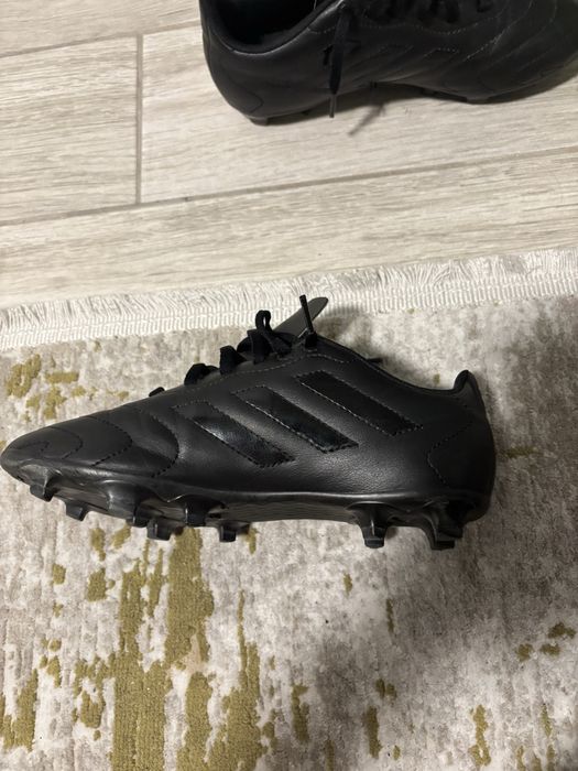 Papuci de fotbal crampoane adidas marime 38