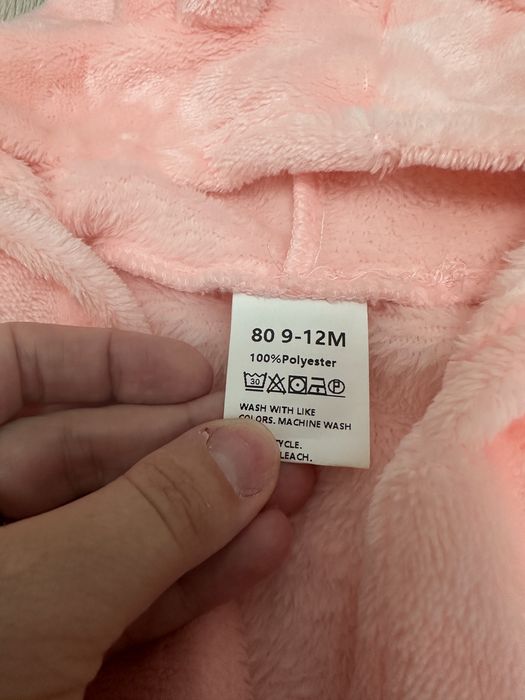 Продам детские вещи 4500